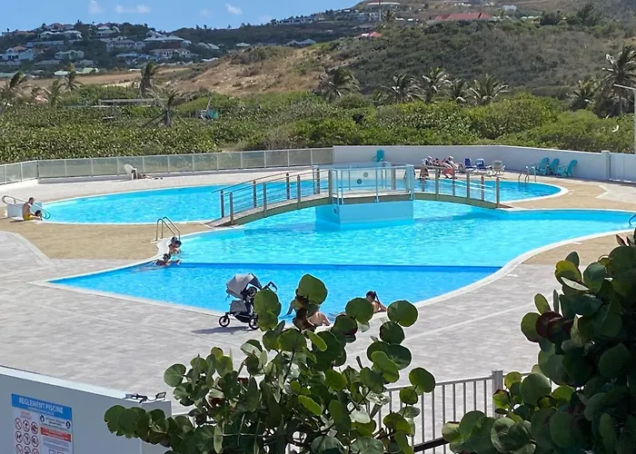 Studio Orient Bay