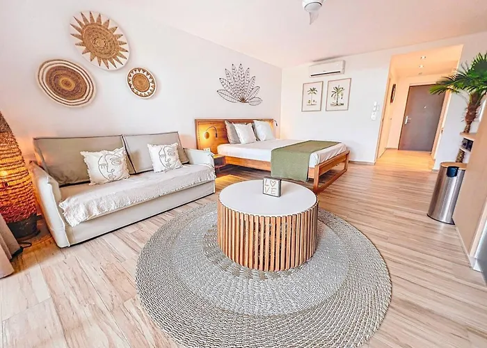 Alamanda 7 - Orient Bay Direct Beach Access