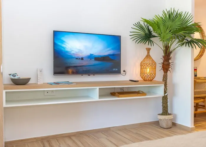 Studio 8 - Alamanda Resort